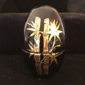 Collectible ❤️ Japanese Egg